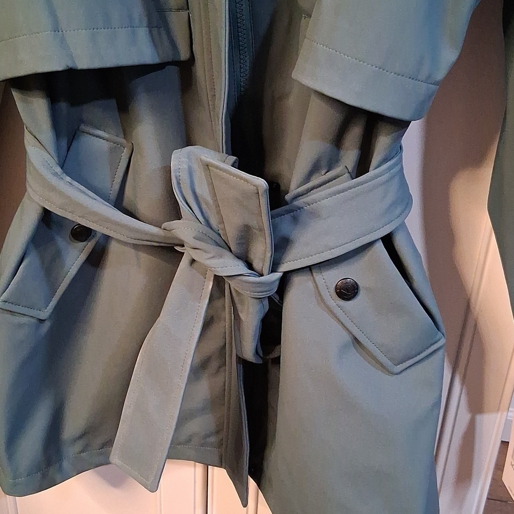 NWT Vince Camuto Teal Trench Coat Size Medium - Picture 3 of 9